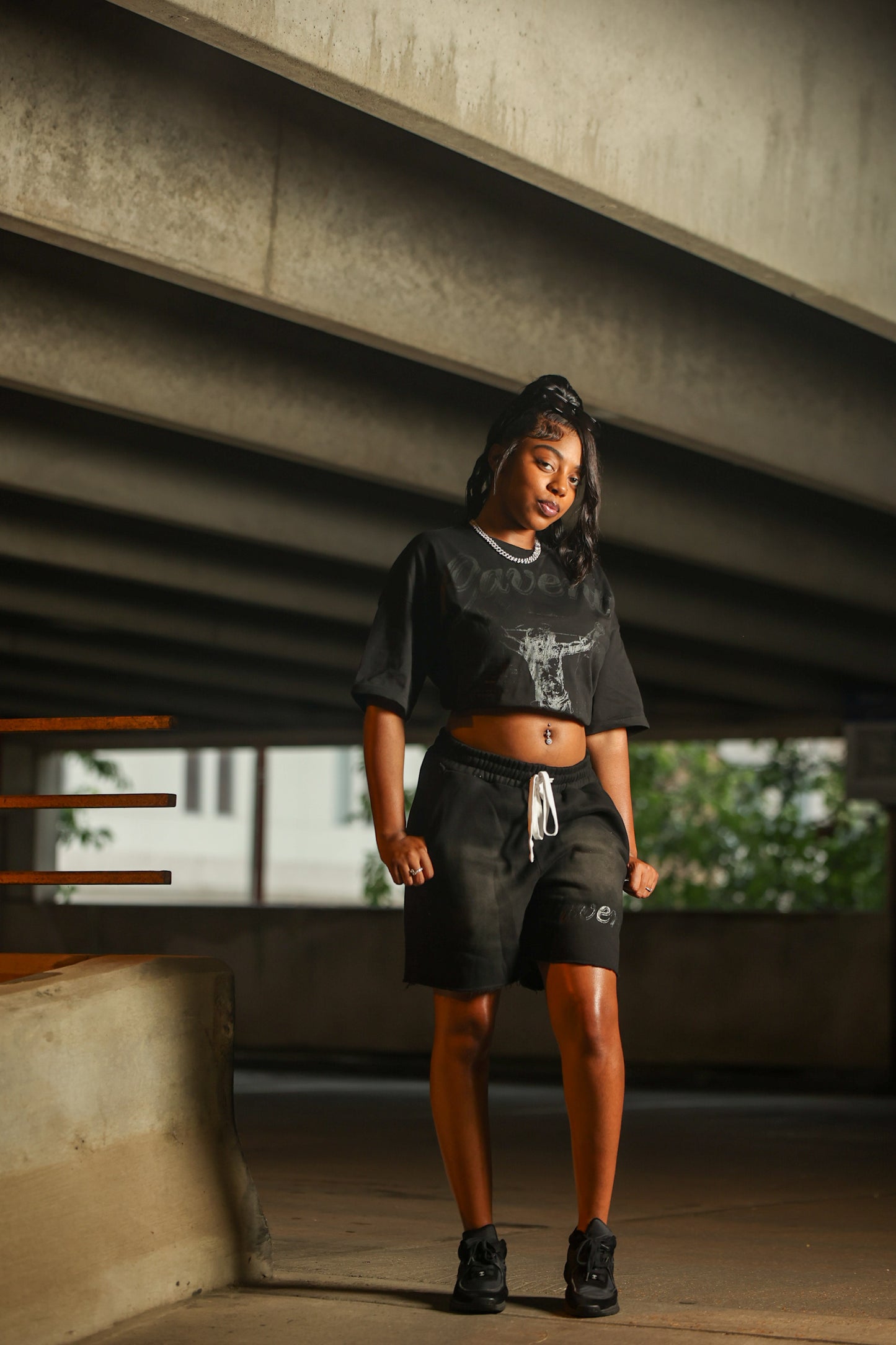 ALL BLACK TSHIRT AND SHORTS SET