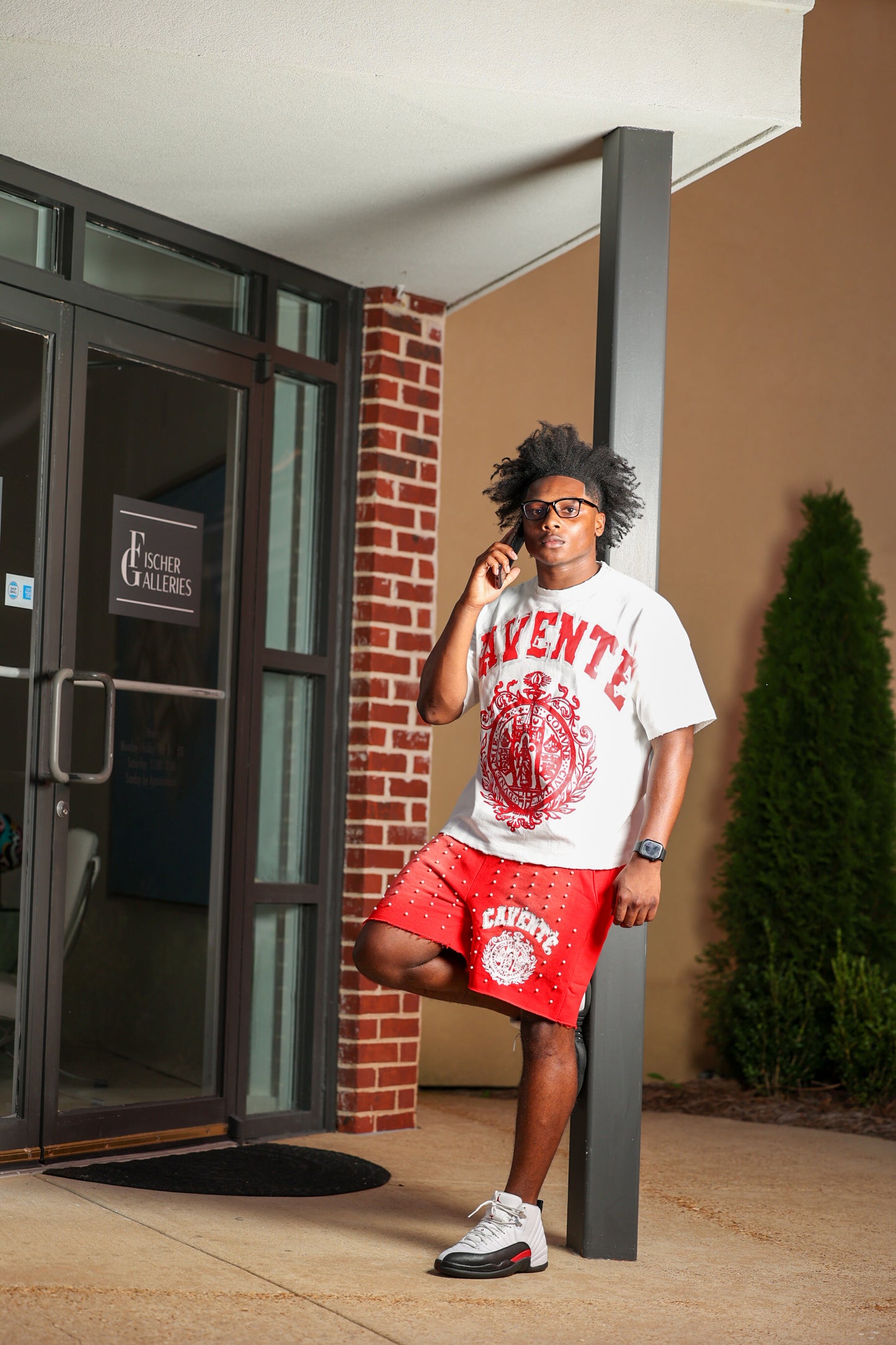WHITE AND RED PEARL TSHIRT AND SHORTS SET